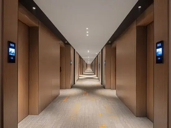 Hampton by Hilton Guangzhou Xintang Railway Station
