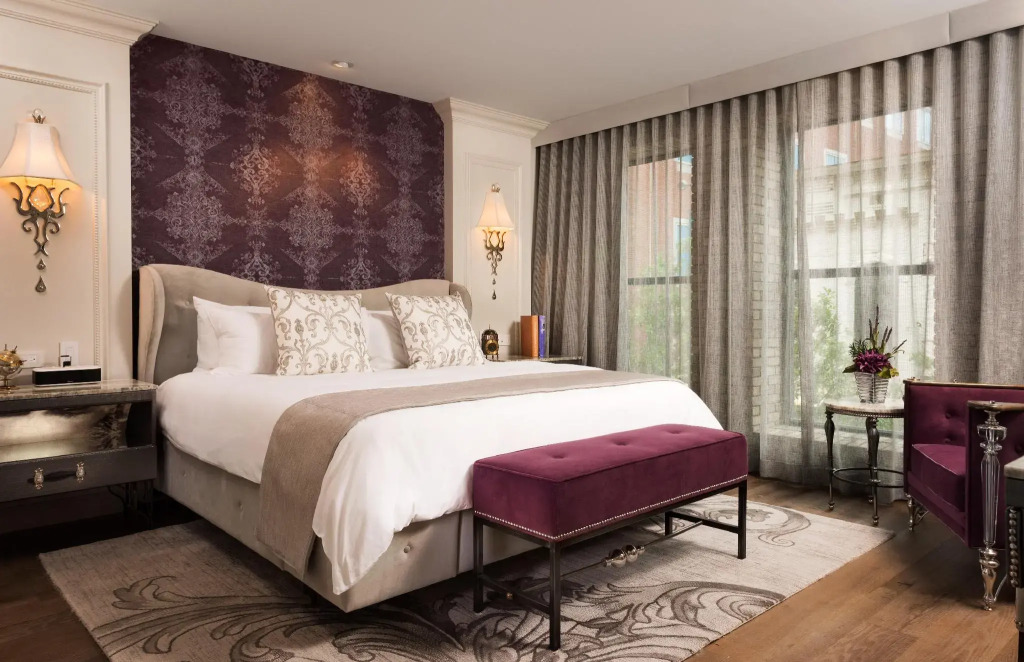 The Iveys Hotel
