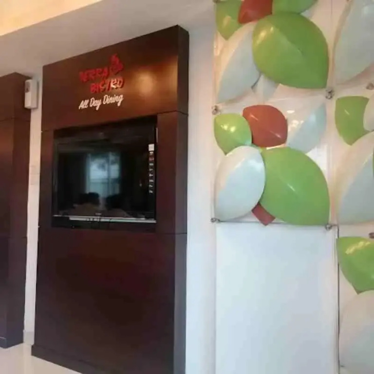 Platinum Hotel & Residence