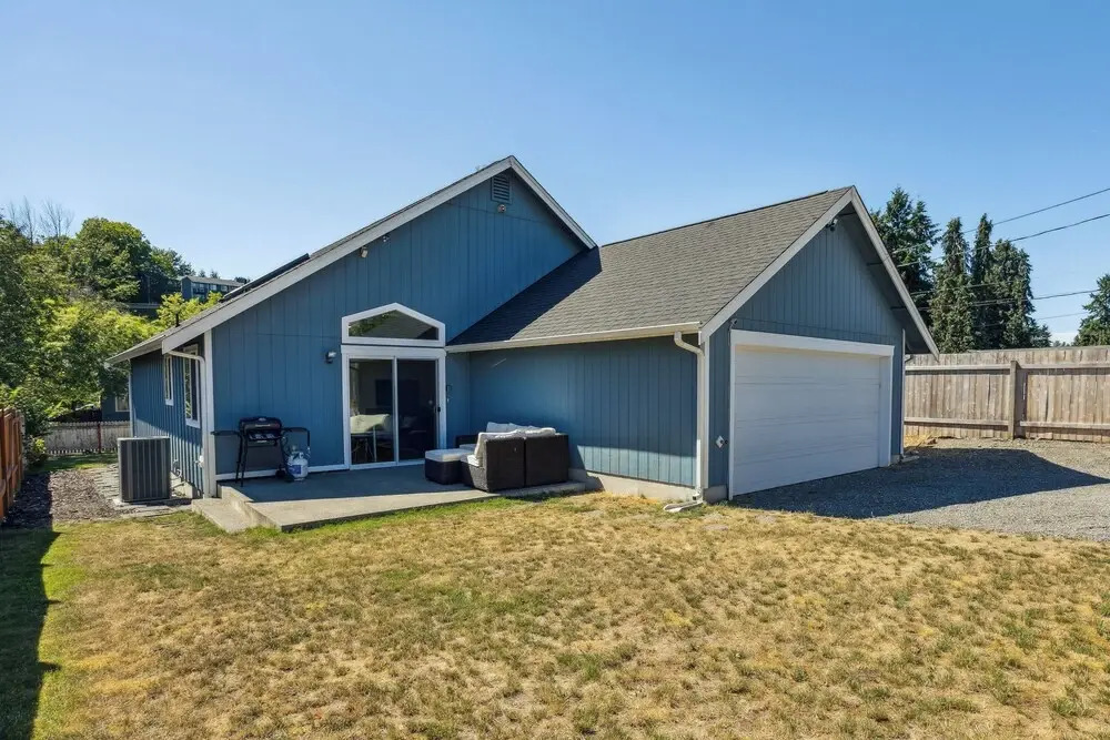 Cheery Tacoma Vacation Rental: 7 Mi to Owen Beach!
