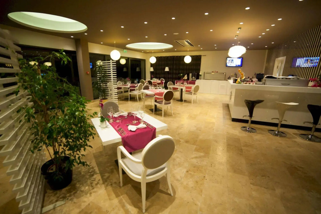 Boutique Hotel Life, Sea, Wellness & SPA