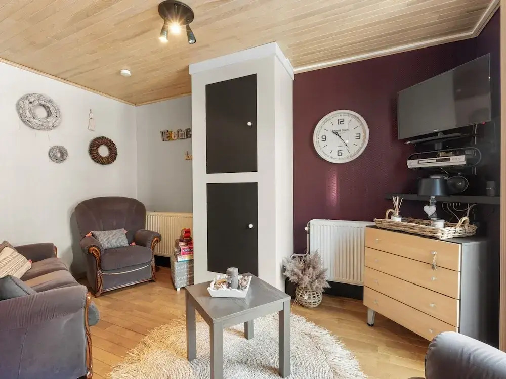 Attractive Apartment Near the Center