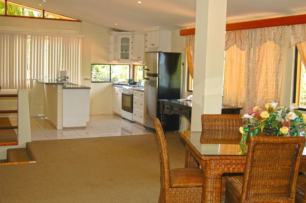 Hotel Oasis Bluefields