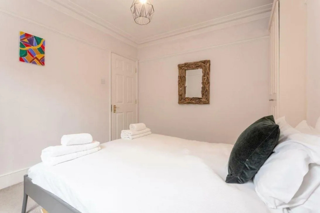 1 Bedroom Apartment in Camden