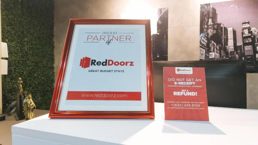 RedDoorz at D128 Lodge Cagayan Valley