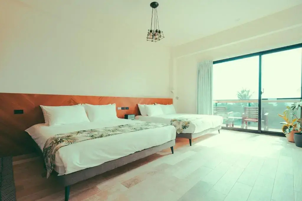Shark B&B