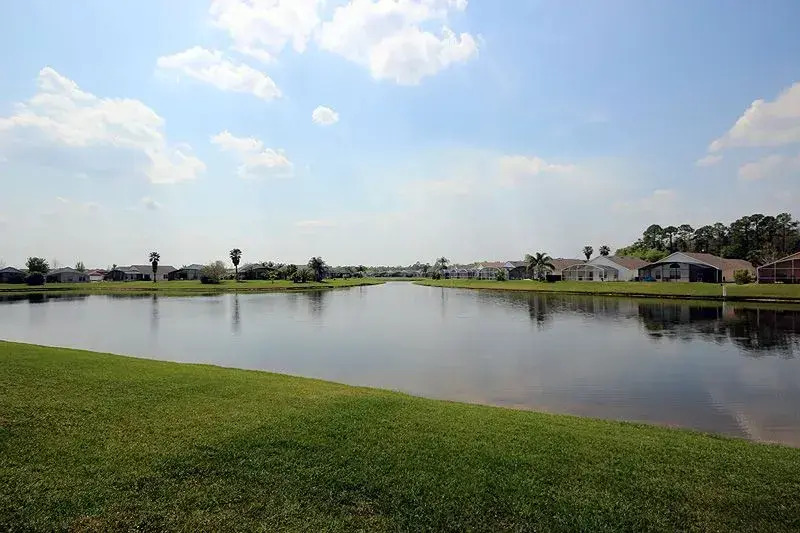 606 Peaceful Lake View, Kissimmee , US
