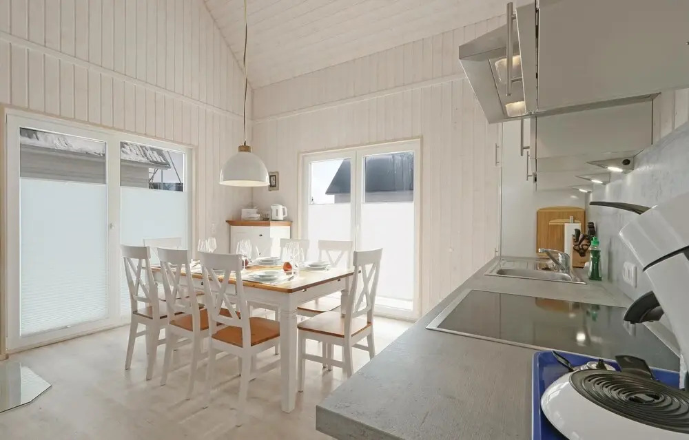Nice Home In Ostseeresort Olpenitz With Sauna