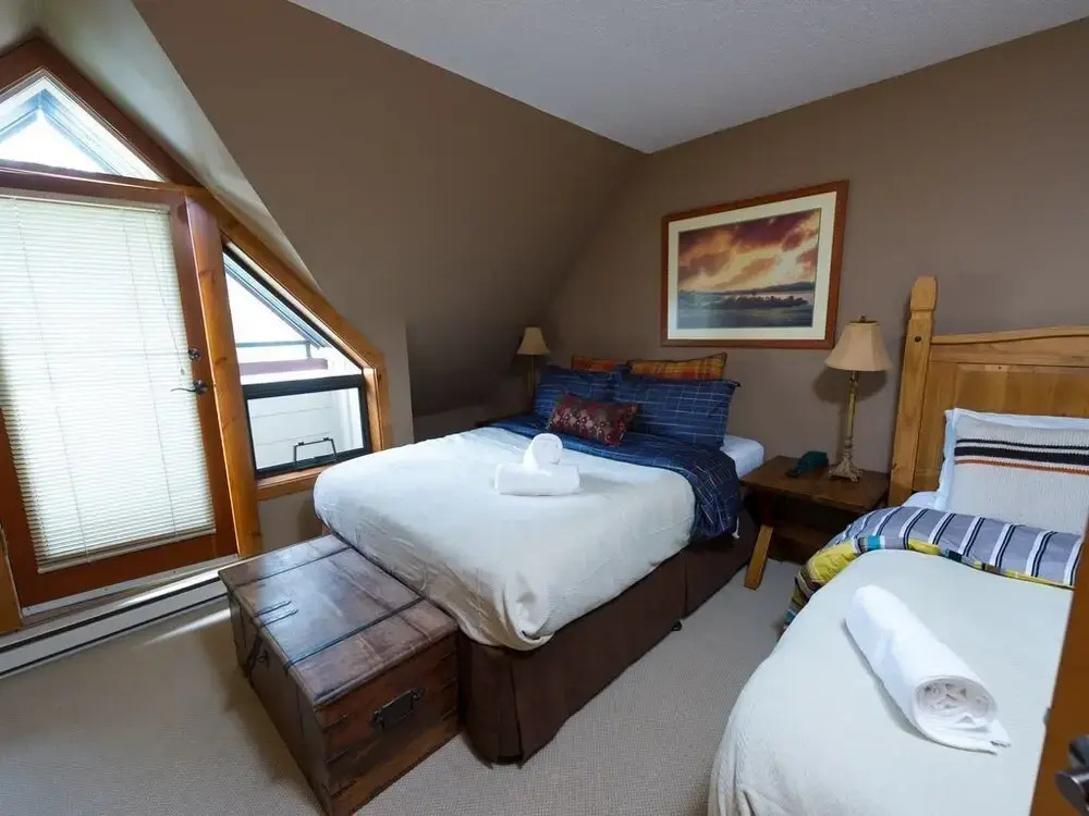 Snowberry 20 by Outpost Whistler