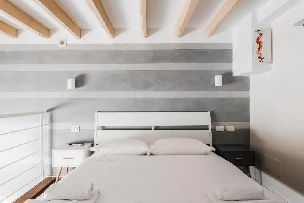 Awesome loft in the city center of Milan