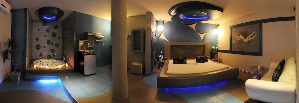 Orei' Suites & Spa