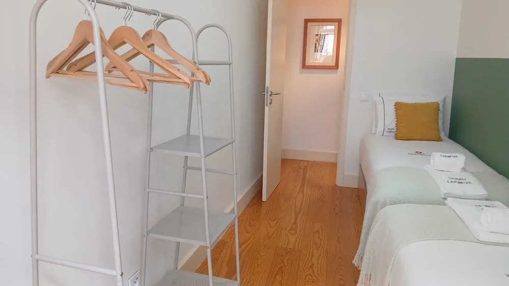 S o Bento Tramview Residence