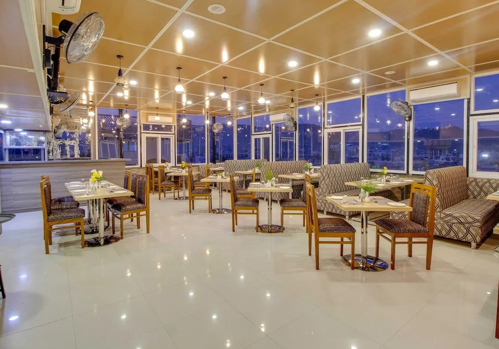 Jasoda Heritage Hotel Near Hawa Mahal