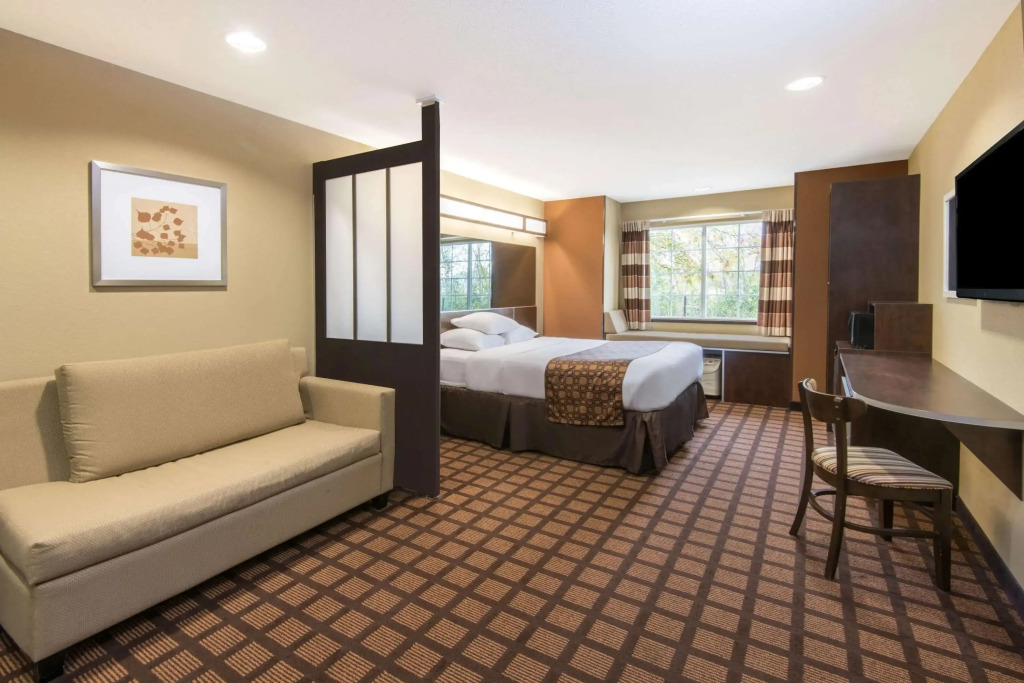 Microtel Inn and Suites North Canton