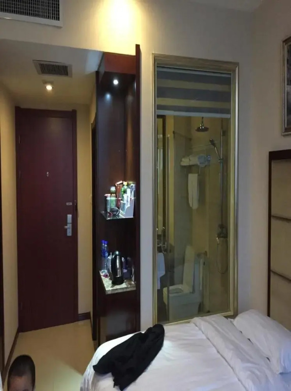 Yashengtai Senior Business Hotel