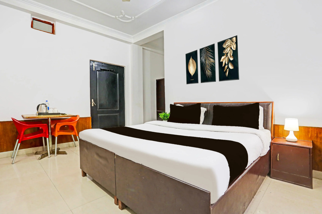 Hotel Chandralok