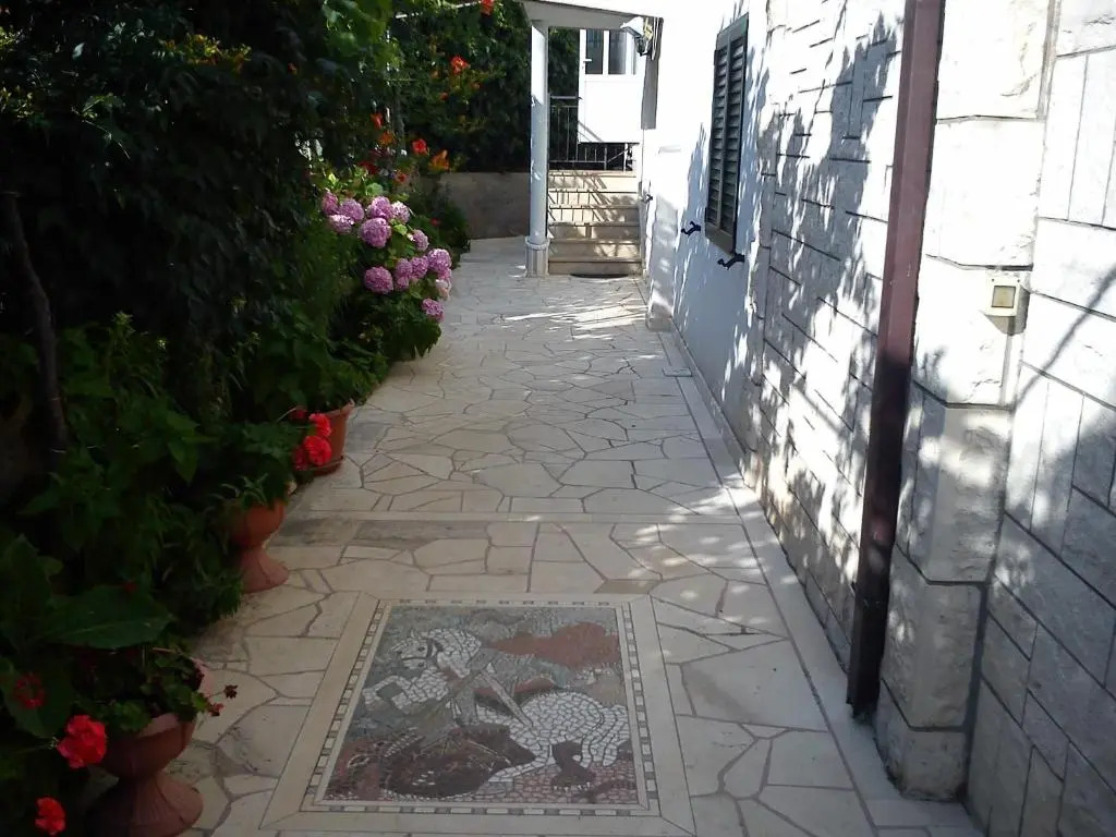 Apartments Bartul