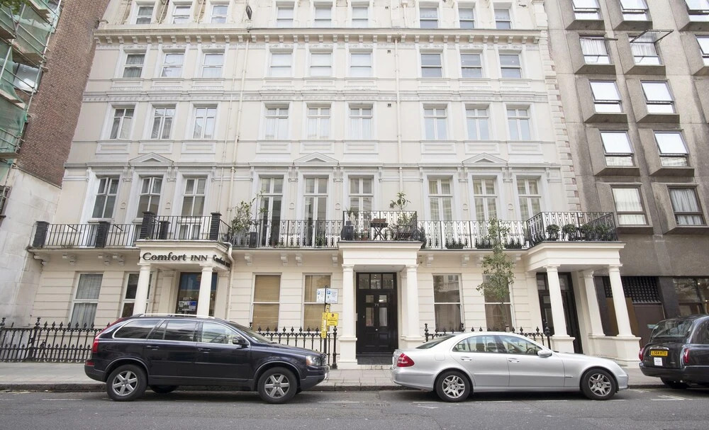 Bayswater 2 Bed Apartment with Terrace