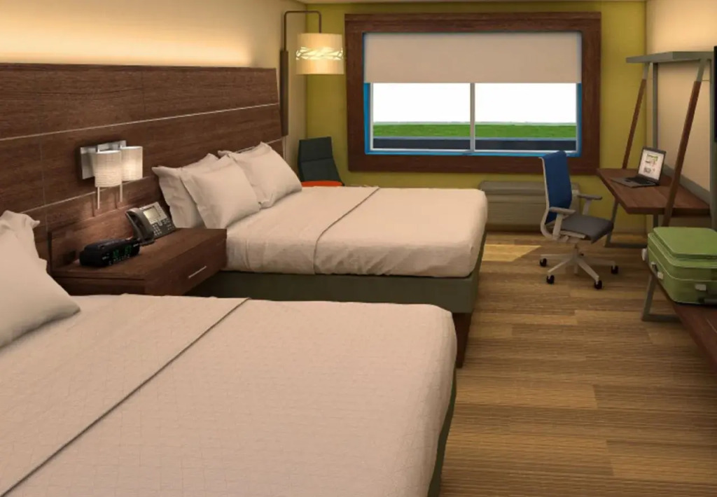 Holiday Inn Express & Suites Kingdom City by IHG