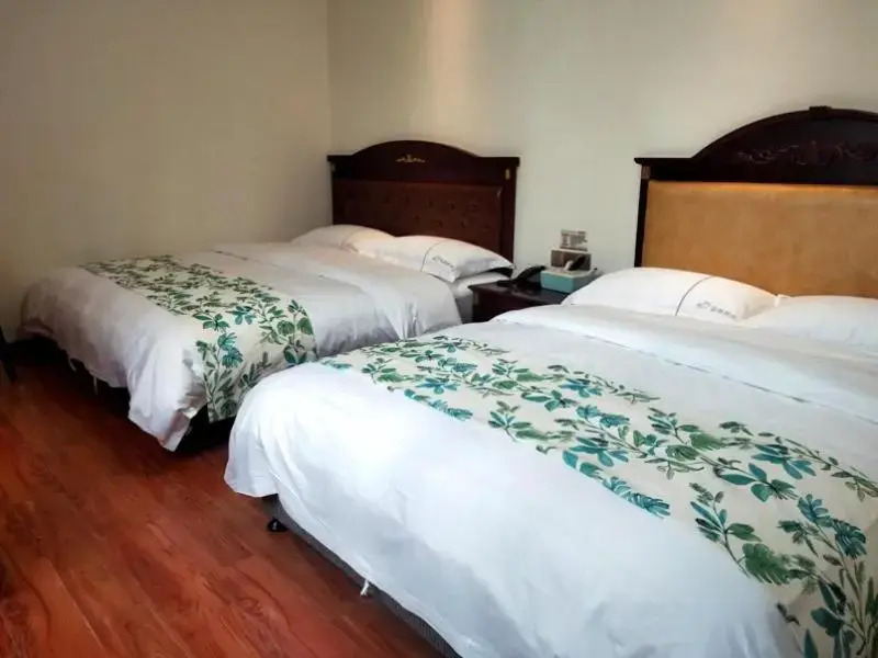 Shell Maanshan City Hanshan County Huanfeng North Road City Center Hotel