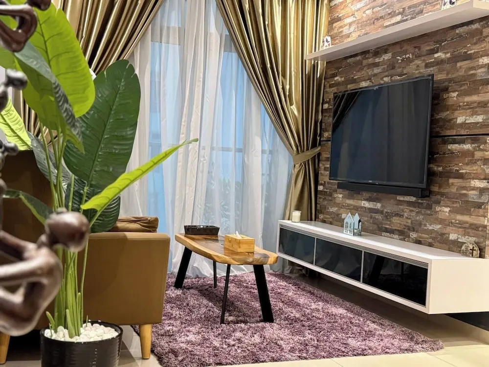 The JB House - A 5 Star Quality Home At Iskandar Puteri