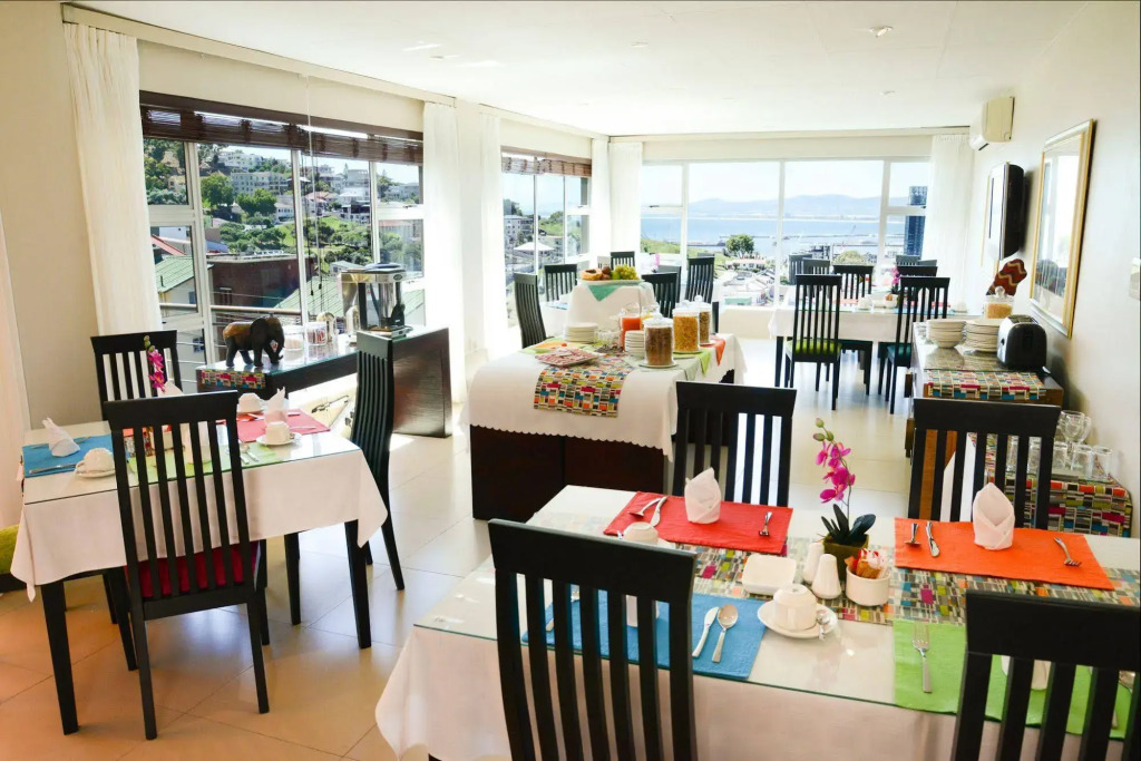 Signal Hill Lodge