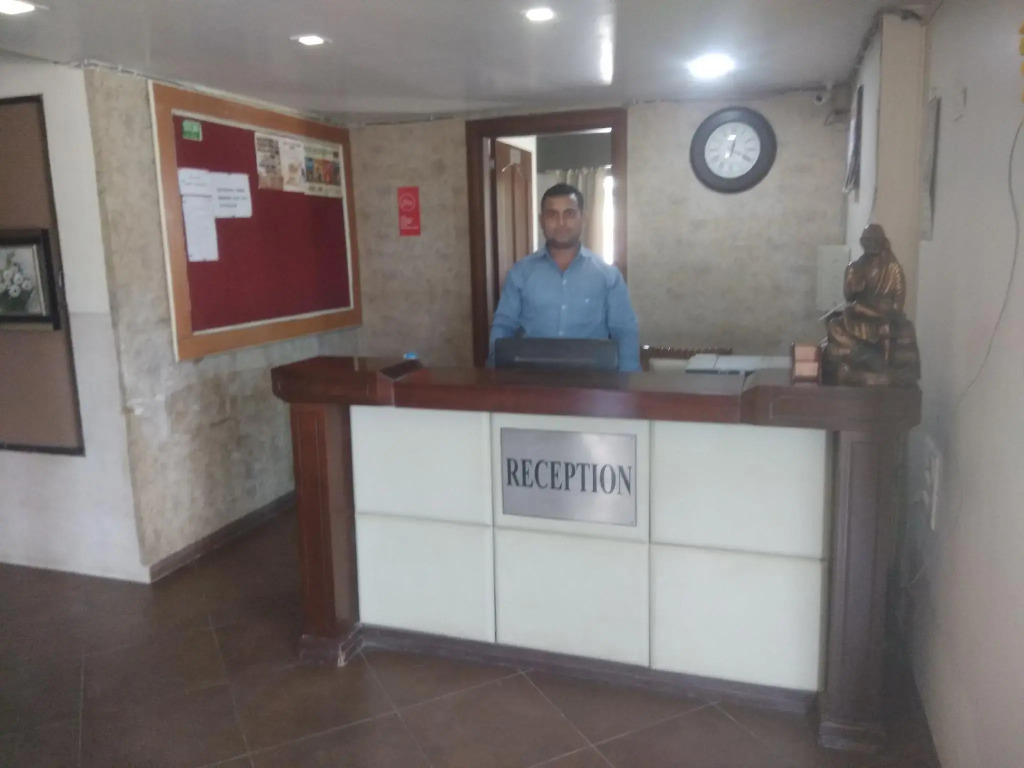 Hotel Sai Sangeeta