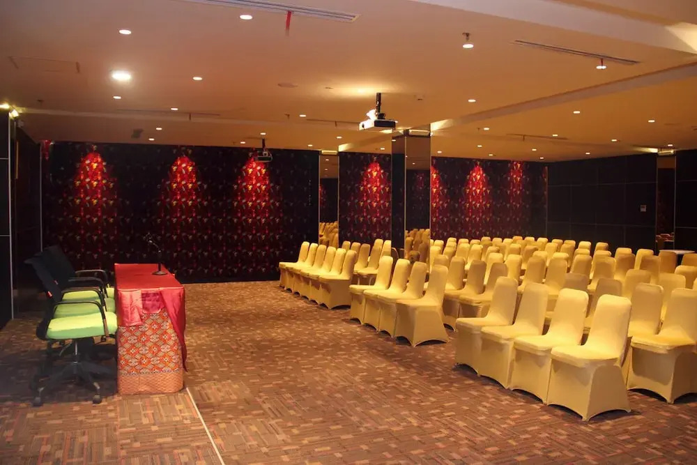 Airy Sawerigading Botolempangan 19 Makassar