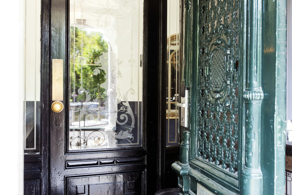 Quentin Canal House Hotel