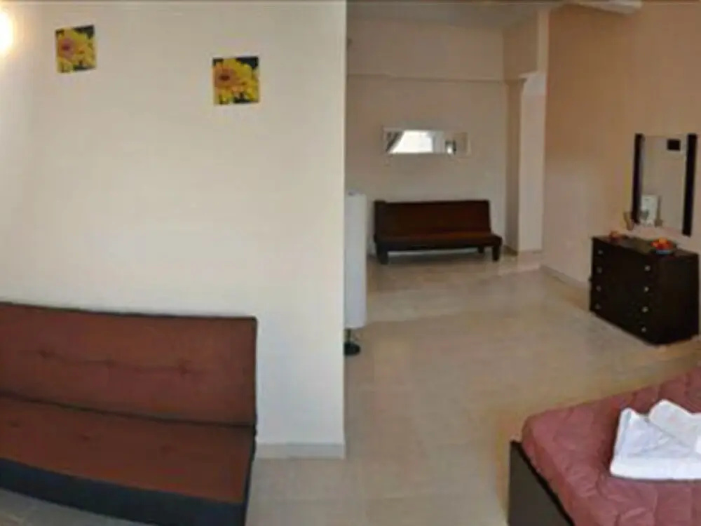 Golden Beach Hotel