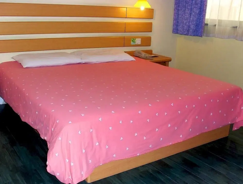Home Inn Dongguan