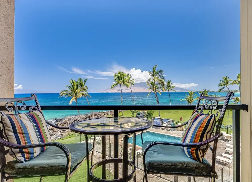 Kihei Surfside #305 by Ali'i Resorts