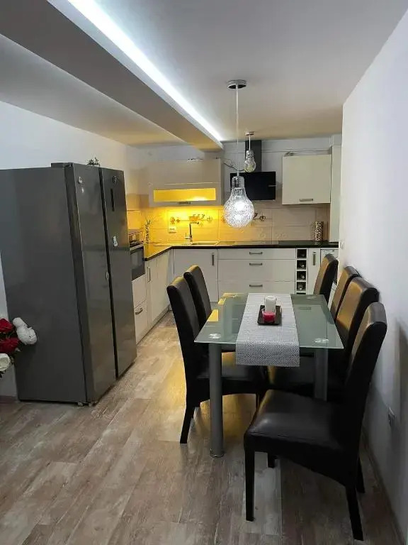 Apartament EMA