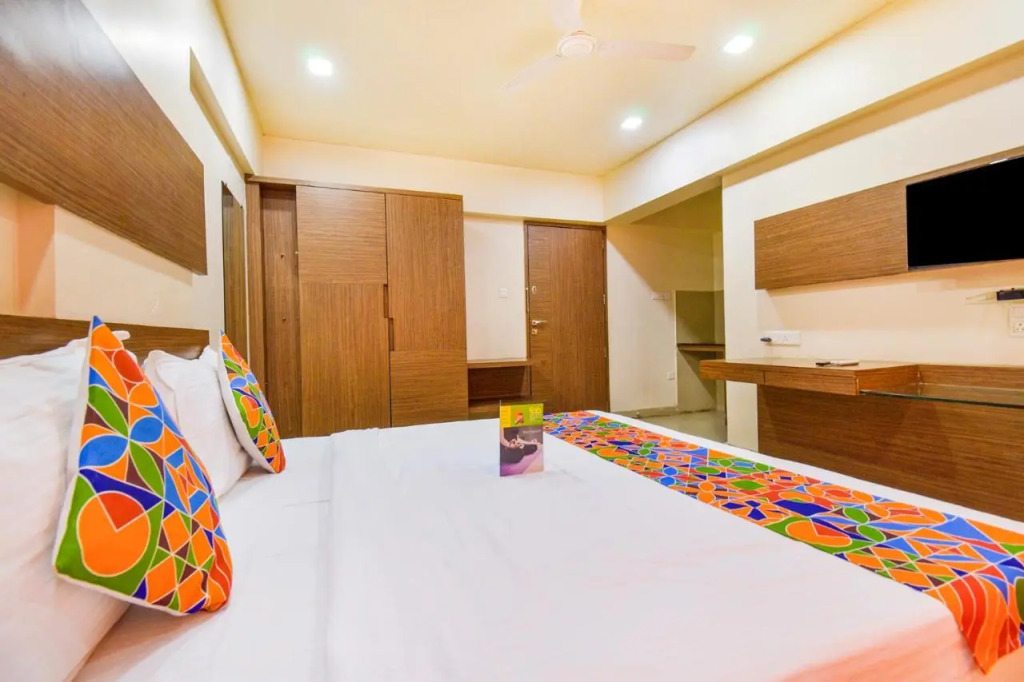 FabHotel Blossoms Pune Airport (Viman Nagar)