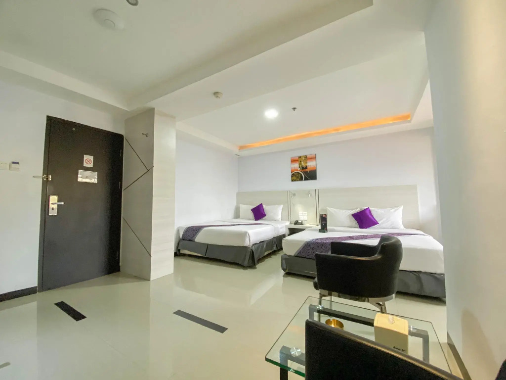 89 Hotel