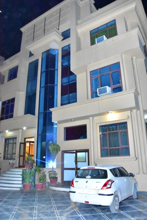 FabHotel Prime The Rivlet Premium - MG Road