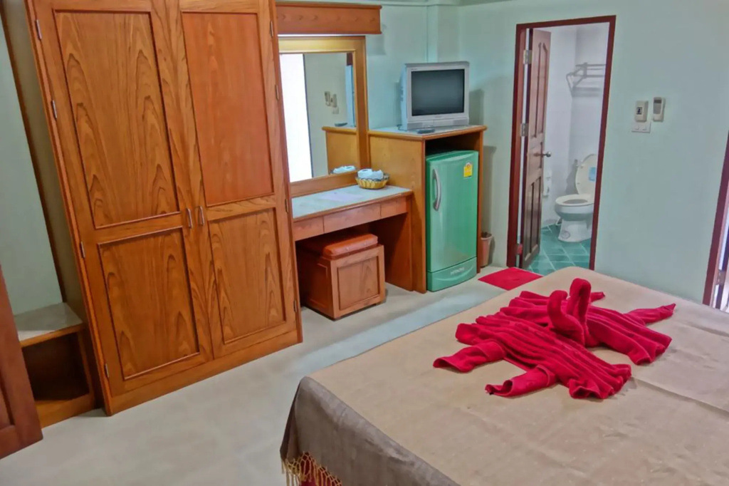 LEK Jomtien Hotel