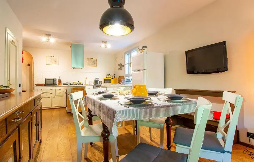 4 Bedroom Pet Friendly Home In Larciano