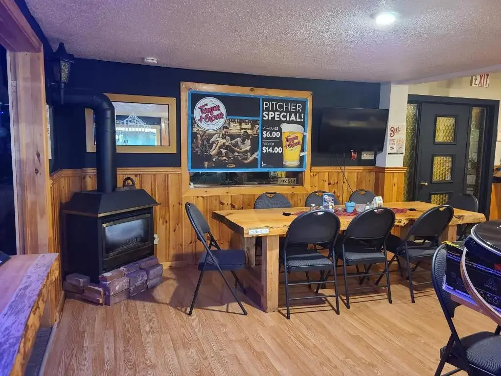 Crabbe Mountain Inn