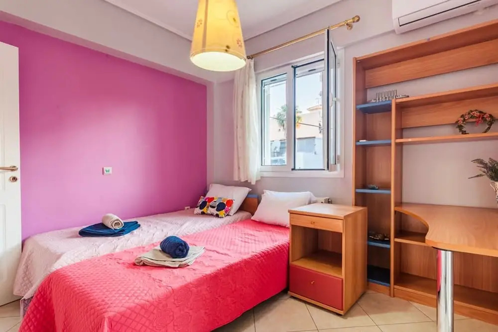 Spacious Urban Haven-family Home Perfect Location