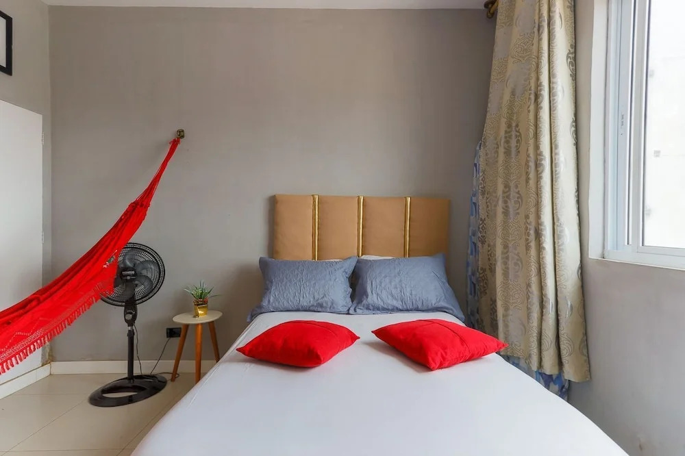 Apartamento no Centro com Wifi e a 500m do Metr