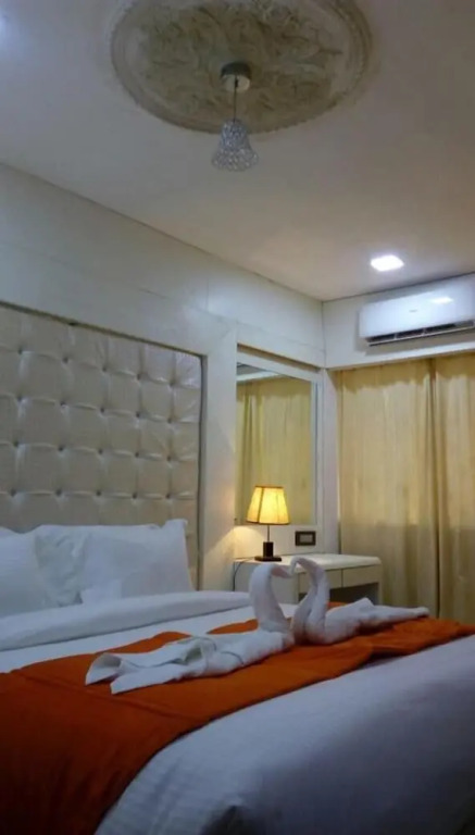 Setrac Orange Hotel