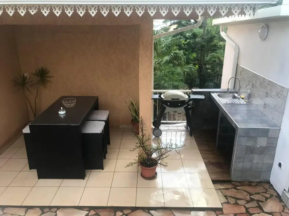 Apartment with One Bedroom in la Rivière, with Furnished Terrace And Wifi - 10 Km From the Beach