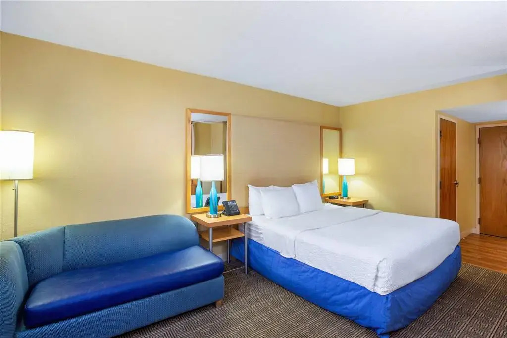 La Quinta Inn And Suites Sarasota