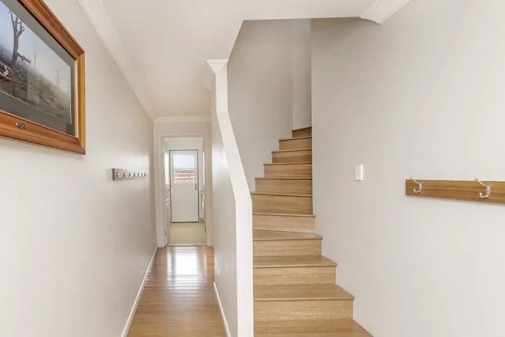 Khione 1 - Modern & spacious with views towards Lake Jindabyne & the mountains beyond