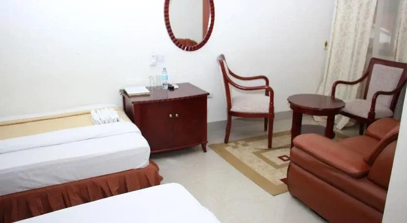 Lenana Hotel