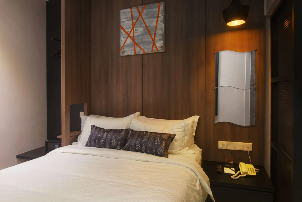 Hotel Twenty 8B