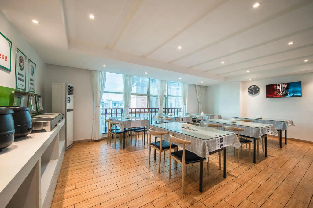 GreenTree Inn Nanchang Xihu District Railway Station Zhanqian Road Exp