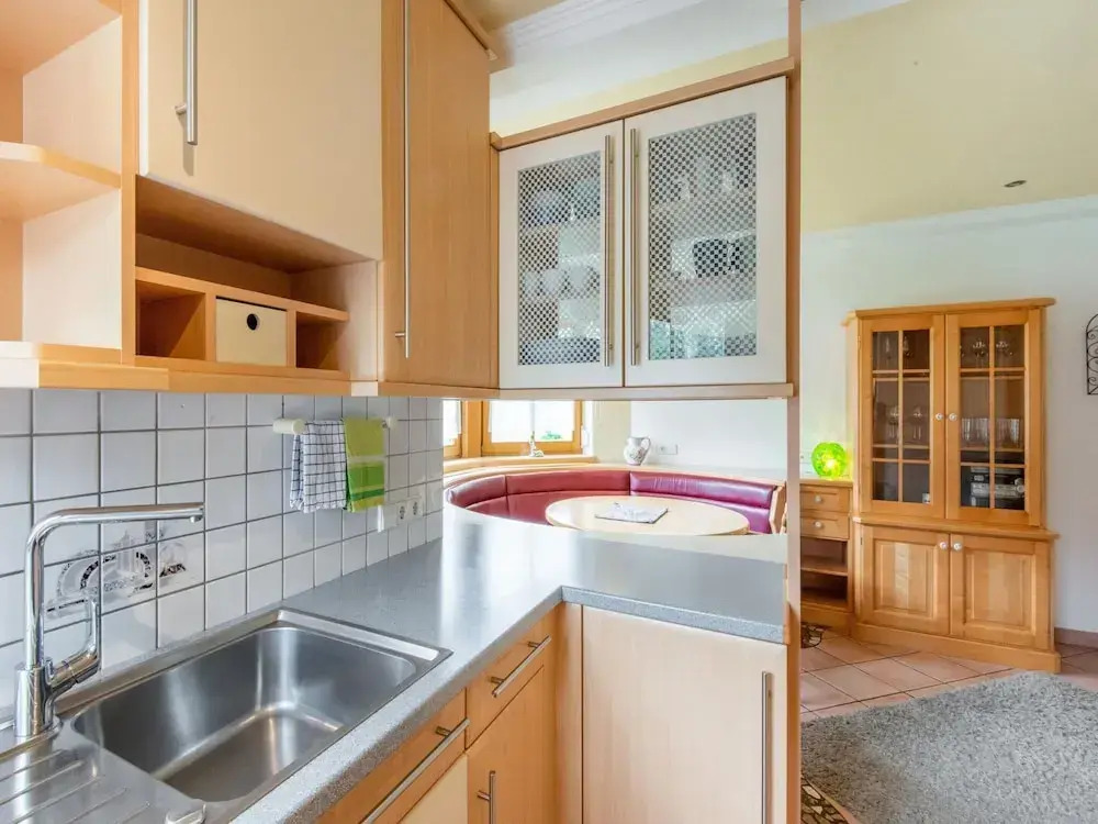 Cosy Apartment With Tiled Stove
