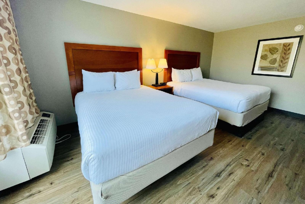Holiday Inn Ellsworth